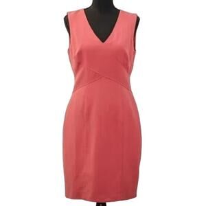 SPRING SALE! NEW White House Black Market V-Neck Sheath Dress Size 2